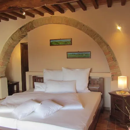 Con Giardino By Interhome Sassetta