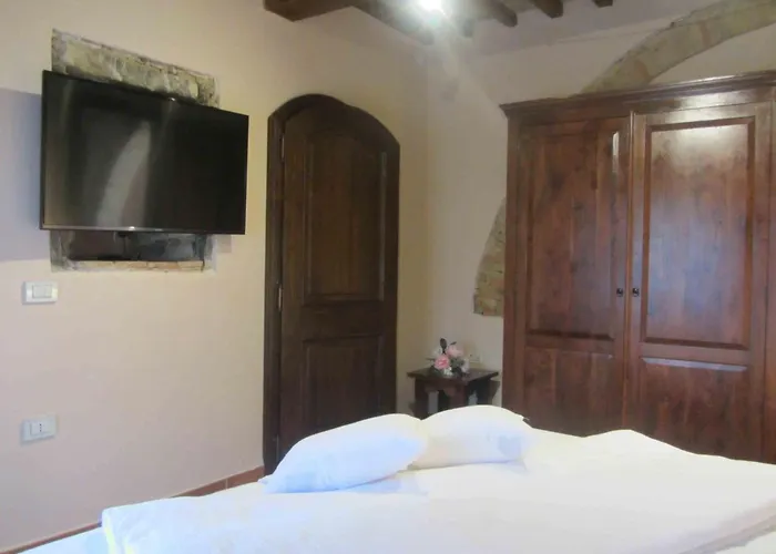 Lejlighed Con Giardino By Interhome Sassetta